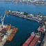 Плавучие опоры для перевозки арок Керченского моста вывели на воду - Kerch.Fm