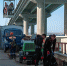 В Керченском проливе демонтируют вспомогательные конструкции Крымского моста - Kerch.Com.Ru