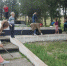 Жители Опасного облагораживают братскую могилу героев войны - Kerch.Com.Ru