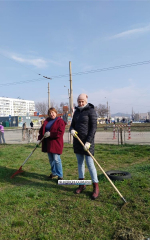 Сотрудники "Крымтроллейбуса" потрудились на субботнике (фото)