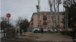 На улице Кирова избавляются от старых тополей (фото)